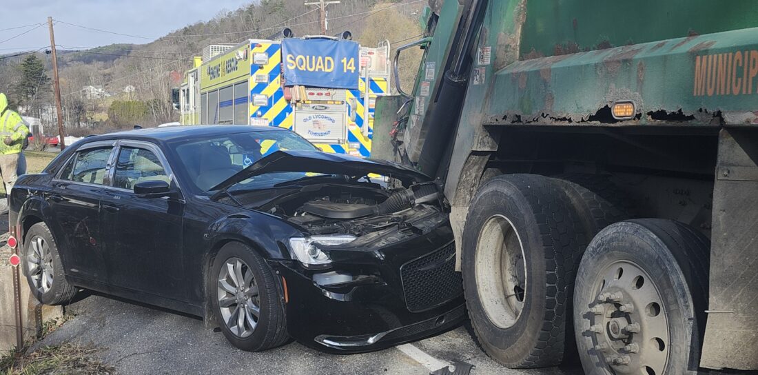Linden man injured in crash with garbage truck | News, Sports